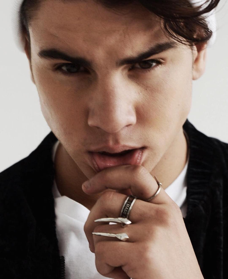 Damian Brevis Horn Talisman Ring In 18-Karat Yellow Gold