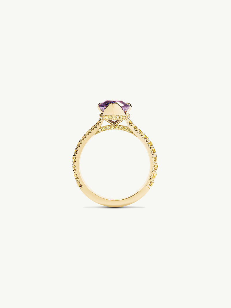 Phebe Ring With Purple Sapphire & Pavé-Set Yellow Diamonds In 18K Yellow Gold