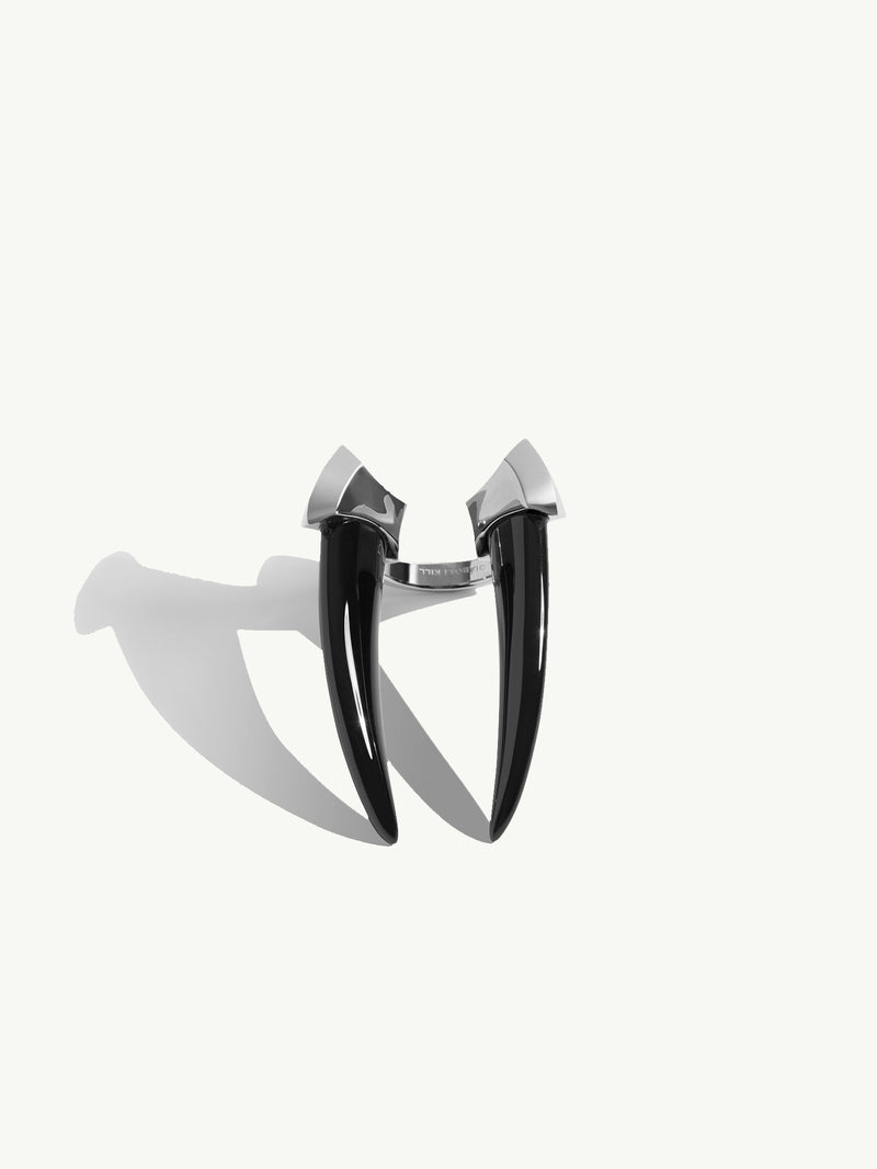 Mini Damian Black Onyx Horn Talisman Ring In Platinum