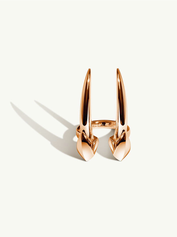 Damian Brevis Horn Talisman Ring In 18-Karat Rose Gold