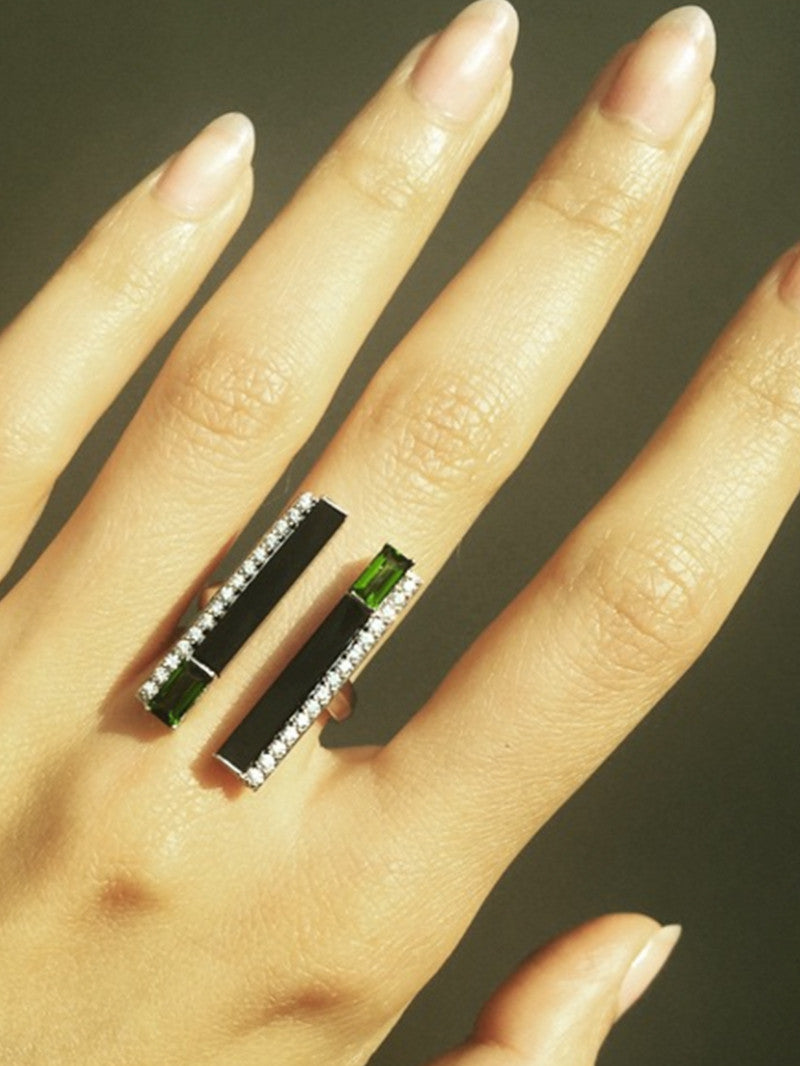Invidia Black Onyx Column Ring With Baguette-Cut White Diamond Ring & Pavé-Set Diamonds In 18K Rose Gold